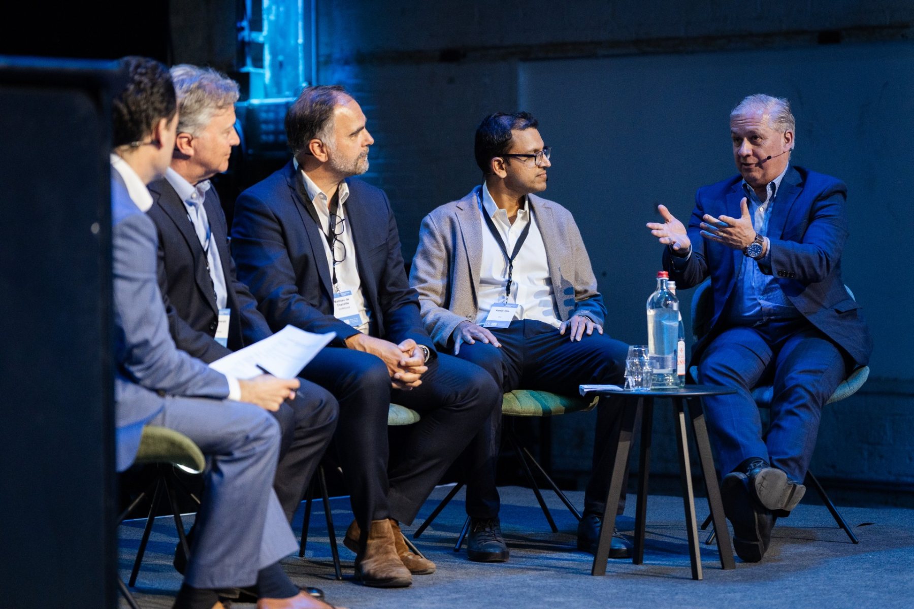 Panel discussion on stage at Smart Freight Week